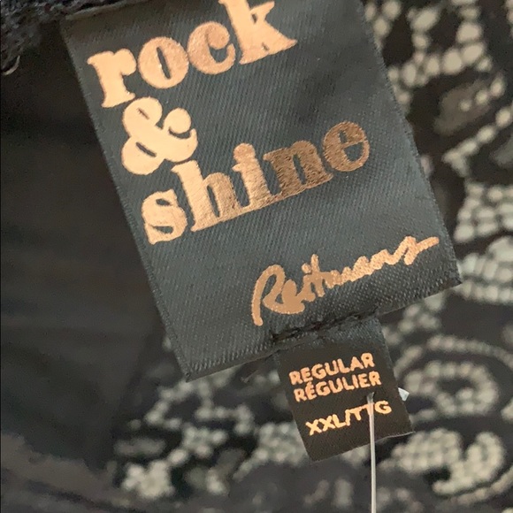 Reitmans Plus Size Bodycon Lace Dress - Picture 7 of 10